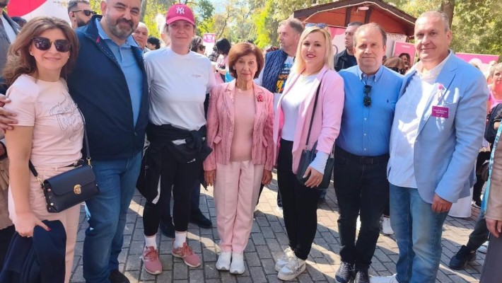 ЈЗУ УК за Радиотерапија и Онкологија го одбележа месецот за подигање на свесност за рак на дојка
